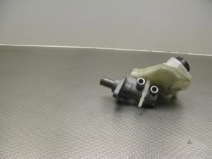 Używane Glówny cylinder hamulcowy Volvo V70 (SW) Cena na żądanie oferowane przez Gebr Opdam B.V.