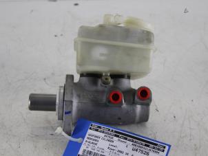 Begagnade Huvudcylinder Mercedes A (W168) 1.9 A-190 Pris € 50,00 Marginaltabell erbjuds av Gebr Opdam B.V.