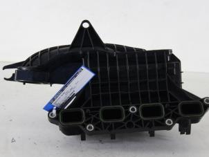 Gebruikte Spruitstuk Inlaat Volkswagen Golf Prijs op aanvraag aangeboden door Gebr Opdam B.V.