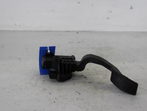 Używane Czujnik polozenia pedalu gazu Fiat Punto III (199) 1.3 JTD Multijet 85 16V Cena € 50,00 Procedura marży oferowane przez Gebr Opdam B.V.