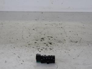 Gebruikte Stuurhoek sensor Volkswagen Passat Variant (3C5) 1.8 TSI 16V Prijs op aanvraag aangeboden door Gebr Opdam B.V.