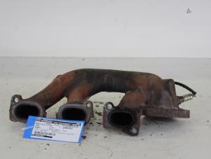 Gebruikte Uitlaatspruitstuk Ford Mondeo III 3.0 V6 24V ST220 Prijs € 35,00 Margeregeling aangeboden door Gebr Opdam B.V.