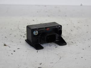 Gebruikte Voorgloei Relais Mercedes A (W168) 1.7 A-160 CDI 16V Prijs € 40,00 Margeregeling aangeboden door Gebr Opdam B.V.