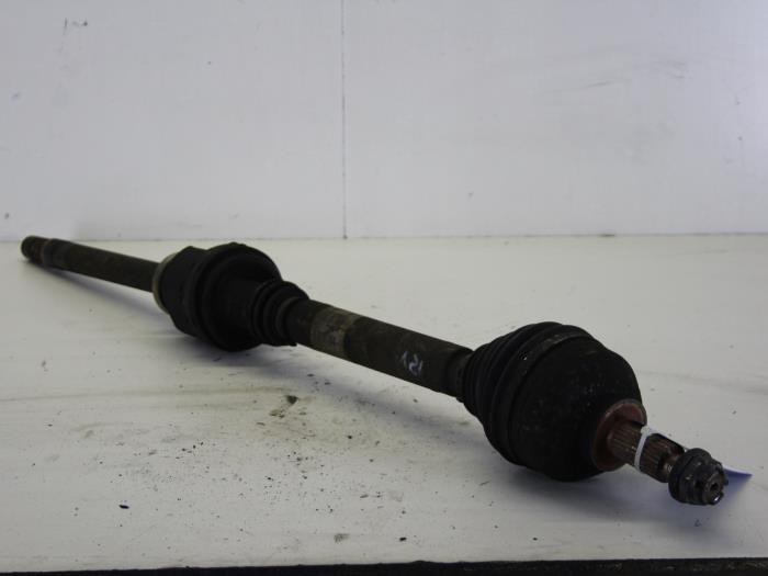 Aandrijfas rechts-voor van een Renault Espace (JK) 2.0 16V Turbo 2004