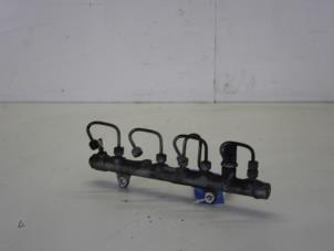 Begagnade Bränsletryckssensor Renault Megane Pris på förfrågan erbjuds av Gebr Opdam B.V.