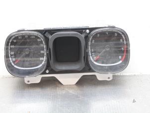 Używane Licznik kilometrów KM Fiat Panda/Pandina (312) 0.9 TwinAir 60 Cena na żądanie oferowane przez Gebr Opdam B.V.