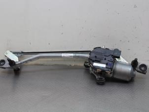 Gebruikte Ruitenwismotor + Mechaniek Volvo V40 (MV) 1.6 D2 Prijs € 75,00 Margeregeling aangeboden door Gebr Opdam B.V.