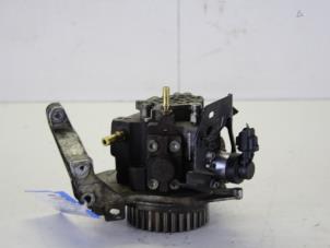 Używane Pompa oleju napedowego Citroen Berlingo 1.6 HDI 16V 75 Cena € 75,00 Procedura marży oferowane przez Gebr Opdam B.V.