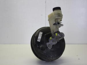 Begagnade Bromsservo Opel Vectra C Caravan 1.9 CDTI 16V Pris på förfrågan erbjuds av Gebr Opdam B.V.