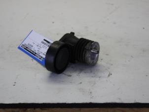 Begagnade Drivremspännare Volvo C30 (EK/MK) 2.4i 20V Pris på förfrågan erbjuds av Gebr Opdam B.V.