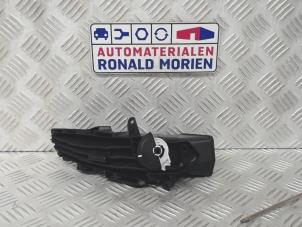 Begagnade Luftmunstycke, instrumentbräda Ford Transit Custom 2.2 TDCi 16V Pris € 12,50 Marginaltabell erbjuds av Automaterialen Ronald Morien B.V.