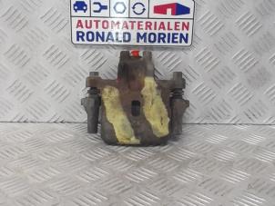 Gebruikte Remklauw (Tang) links-achter Mitsubishi Pajero Prijs € 125,00 Margeregeling aangeboden door Automaterialen Ronald Morien B.V.