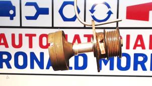 Begagnade Generatorremskiva Ford Focus Pris € 50,00 Marginaltabell erbjuds av Automaterialen Ronald Morien B.V.