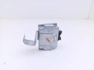 Begagnade Spänningsstabilisator Ford Focus 3 1.0 Ti-VCT EcoBoost 12V 125 Pris € 15,00 Marginaltabell erbjuds av Automaterialen Ronald Morien B.V.