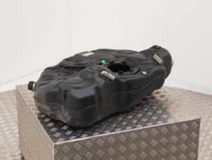 Begagnade Tank Opel Astra K 1.6 CDTI 136 16V Pris € 95,00 Marginaltabell erbjuds av Automaterialen Ronald Morien B.V.