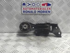 Begagnade Motorfäste Toyota Yaris III (P13) 1.5 16V Dual VVT-iE Pris € 25,00 Marginaltabell erbjuds av Automaterialen Ronald Morien B.V.