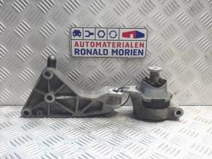 Gebruikte Motorsteun Opel Zafira (M75) 1.6 16V Prijs € 39,00 Margeregeling aangeboden door Automaterialen Ronald Morien B.V.
