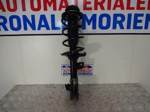 Gebruikte Veerpoot links-voor Suzuki Celerio (LF) 1.0 12V Prijs € 60,00 Margeregeling aangeboden door Automaterialen Ronald Morien B.V.