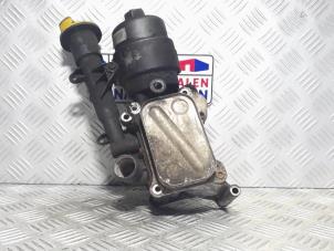 Gebruikte Oliefilterhuis Fiat Doblo Cargo (223) 1.3 D 16V Multijet Prijs € 75,00 Margeregeling aangeboden door Automaterialen Ronald Morien B.V.