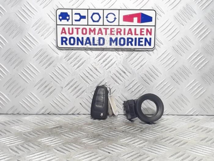 Immobiliser module van een Ford Transit 2.0 TDCi 16V Eco Blue 105 2017