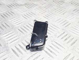 Nieuwe Display Interieur Renault Talisman Prijs € 65,00 Inclusief btw aangeboden door Automaterialen Ronald Morien B.V.