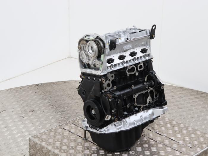Motor van een Audi A4 Avant (B8) 2.0 TFSI 16V 2010