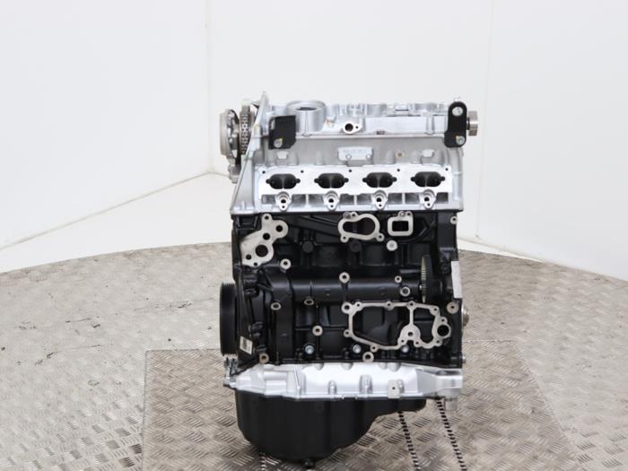 Motor van een Audi A4 Avant (B8) 2.0 TFSI 16V 2010