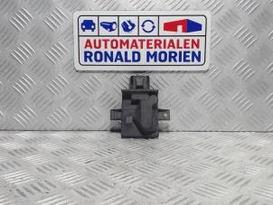 Gebruikte Adblue Computer Ford Transit 2.0 TDCi 16V Eco Blue 130 Prijs € 75,00 Margeregeling aangeboden door Automaterialen Ronald Morien B.V.