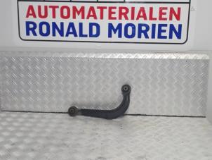 Gebruikte Draagarm boven links-achter Mazda CX-5 II (KF) 2.2 SkyActiv-D 150 16V 2WD Prijs € 45,00 Margeregeling aangeboden door Automaterialen Ronald Morien B.V.