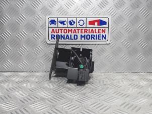 Begagnade Larmsiren Opel Vivaro A Combi 2.0 CDTI Pris € 69,00 Marginaltabell erbjuds av Automaterialen Ronald Morien B.V.