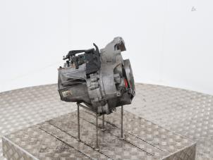 Gebruikte Versnellingsbak Ford Mondeo IV Wagon 2.0 16V Prijs € 450,00 Margeregeling aangeboden door Automaterialen Ronald Morien B.V.