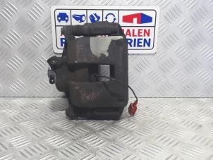 Używane Zacisk hamulcowy lewy przód Fiat Bravo (198A) 1.6 D Multijet 90 Cena € 35,00 Procedura marży oferowane przez Automaterialen Ronald Morien B.V.