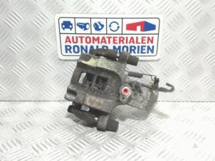 Usagé Zacisk hamulcowy lewy tyl Peugeot 308 SW (L4/L9/LC/LJ/LR) 1.6 BlueHDi 120 Prix € 45,00 Règlement à la marge proposé par Automaterialen Ronald Morien B.V.