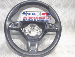 Używane Kierownica Skoda Karoq 1.0 TSI 12V Cena € 125,00 Procedura marży oferowane przez Automaterialen Ronald Morien B.V.