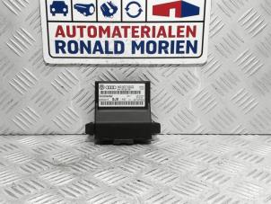 Gebruikte Gateway module Volkswagen Jetta III (1K2) 1.4 TSI 122 16V Prijs € 19,00 Margeregeling aangeboden door Automaterialen Ronald Morien B.V.