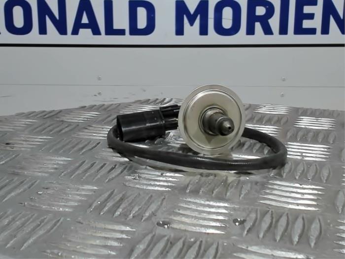 Lambdasond från en Renault Megane IV Grand Coupe (RFBL) 1.3 TCE 115 16V 2019