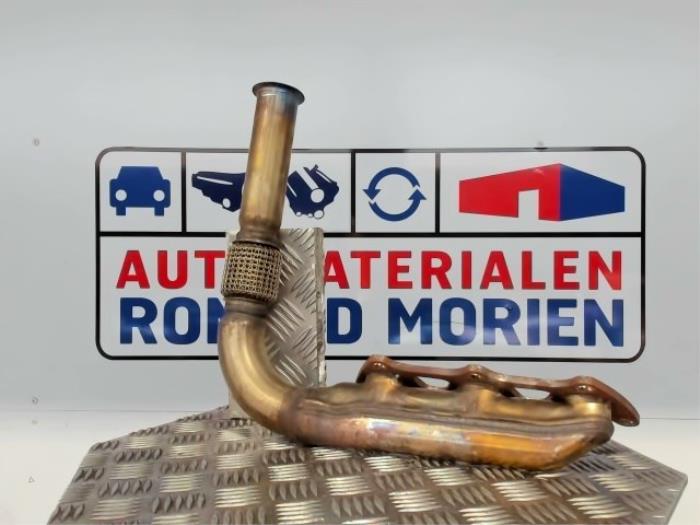 Uitlaatspruitstuk van een Audi Q7 (4MB/4MG) 3.0 TDI V6 24V 2017