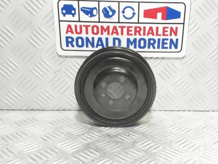 Krukas Poelie van een Volkswagen Golf VII (AUA) 2.0 GTD 16V 2013