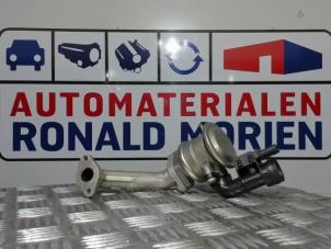 Używane Zawór EGR Audi RS 5 (8T3) 4.2 V8 32V Cena € 35,00 Procedura marży oferowane przez Automaterialen Ronald Morien B.V.