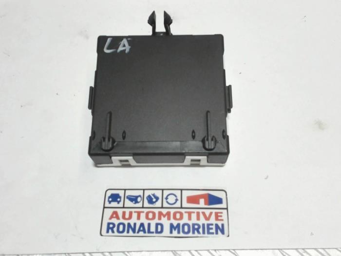 Deur module van een Mercedes-Benz C Estate (S205) C-43 AMG 3.0 V6 24V Turbo 4-Matic 2017