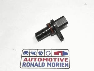 Begagnade Vevaxelsensor Volkswagen Scirocco (137/13AD) 2.0 TSI 16V Pris € 29,00 Marginaltabell erbjuds av Automaterialen Ronald Morien B.V.