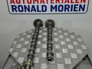 Gebruikte Nokkenas set Volvo V70 Prijs € 75,00 Margeregeling aangeboden door Automaterialen Ronald Morien B.V.