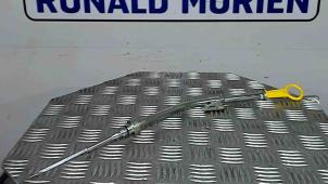 Nya Oljemätsticka Renault Captur (2R) 1.2 TCE 16V EDC Pris € 27,23 Inklusive moms erbjuds av Automaterialen Ronald Morien B.V.