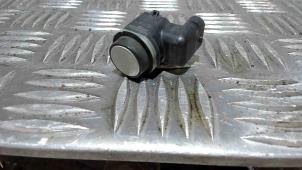 Gebruikte PDC Sensor BMW 7 serie (F01/02/03/04) 760i,Li,LiS V12 48V Prijs € 35,00 Margeregeling aangeboden door Automaterialen Ronald Morien B.V.