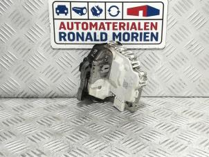 Gebruikte Portierslot Mechaniek 4Deurs rechts-voor Audi Q5 (FYB/FYG) 2.0 TDI 16V Quattro Prijs € 20,00 Inclusief btw aangeboden door Automaterialen Ronald Morien B.V.