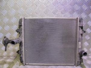 Gebruikte Radiateur Peugeot 107 1.0 12V Prijs € 25,00 Margeregeling aangeboden door Automaterialen Ronald Morien B.V.