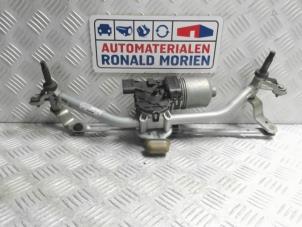 Begagnade Torkarmekanism Peugeot 208 I (CA/CC/CK/CL) 1.2 Vti 12V PureTech 82 Pris € 39,00 Marginaltabell erbjuds av Automaterialen Ronald Morien B.V.