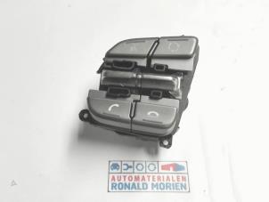 Używane Kierownica multifunkcyjna Hyundai Ioniq EV 38 kWh Cena € 49,00 Procedura marży oferowane przez Automaterialen Ronald Morien B.V.