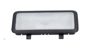 Gebruikte Binnenverlichting achter Ford Fiesta 7 1.0 EcoBoost 12V 100 Prijs € 9,99 Inclusief btw aangeboden door Automaterialen Ronald Morien B.V.