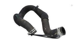 Nya Kylarslang Renault Kadjar (RFEH) 1.3 TCE 140 FAP 16V Pris € 28,99 Inklusive moms erbjuds av Automaterialen Ronald Morien B.V.